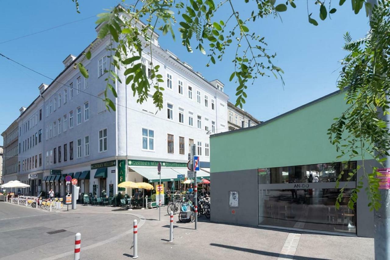 Sophies Place Yppenplatz - Imperial Lifestyle City Apartments Vienna Parking Ngoại thất bức ảnh